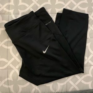 Nike Running Dry-Fit Capri’s